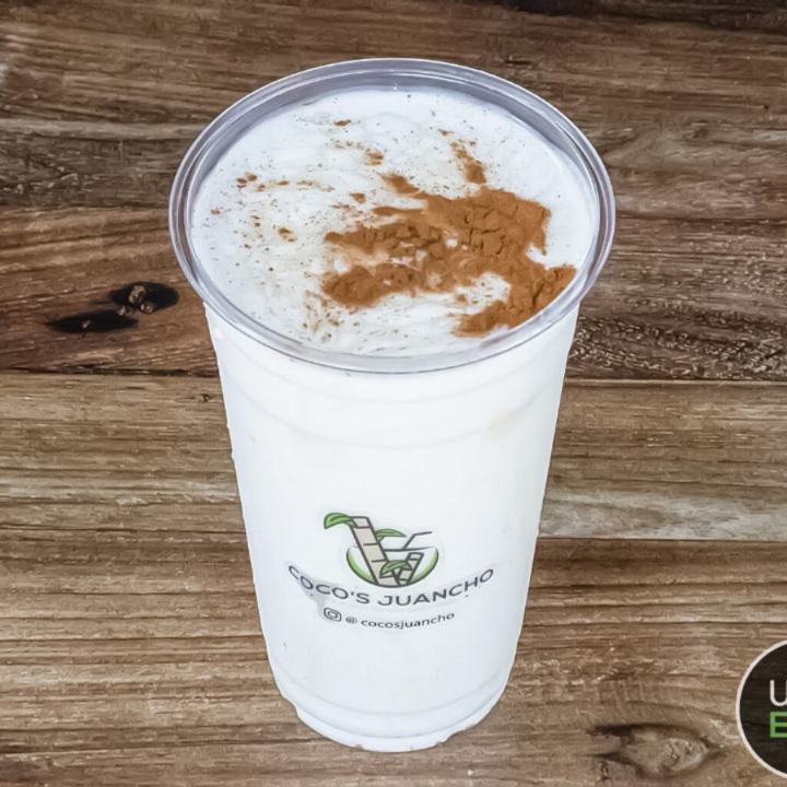 Cocada with cinnamon